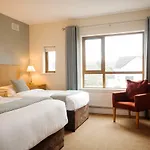 Coach House 4*